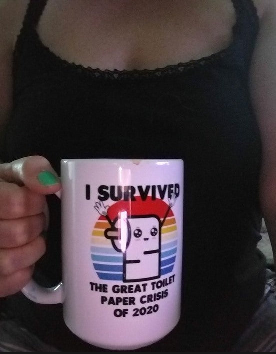 I survived the great toilet paper crisis of 2020 coffee mug 15oz Mug
