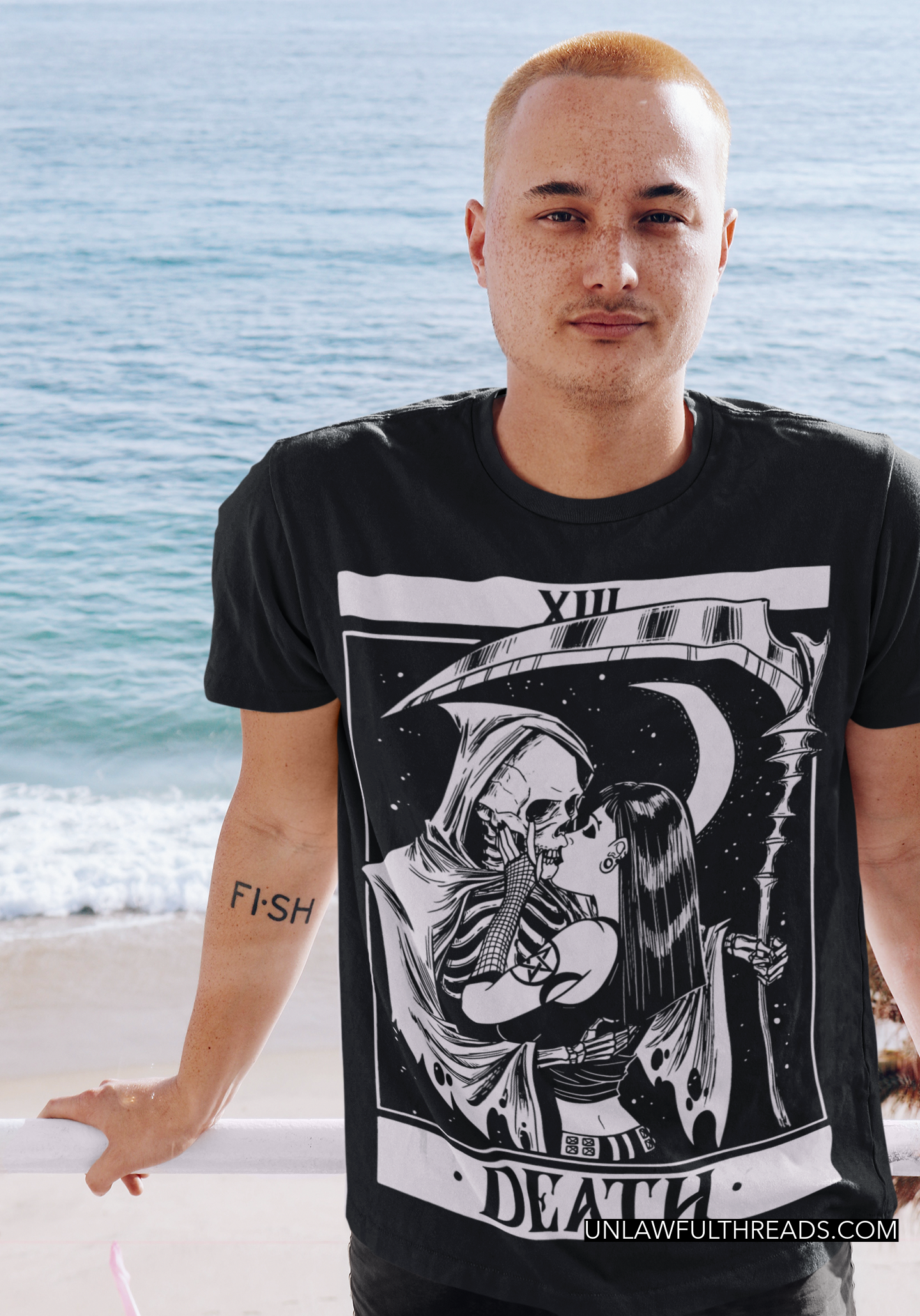 Tarot series DEATH LOVE Black shirts or mugs 15 ounces